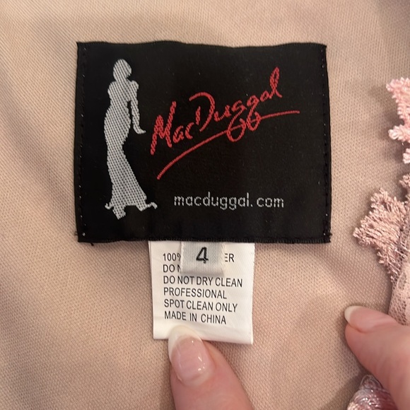 Mac Duggal 70224 Floral Applique Long Sleeve Illusion Gown, Rose Pink, Size 4 - Picture 12 of 14